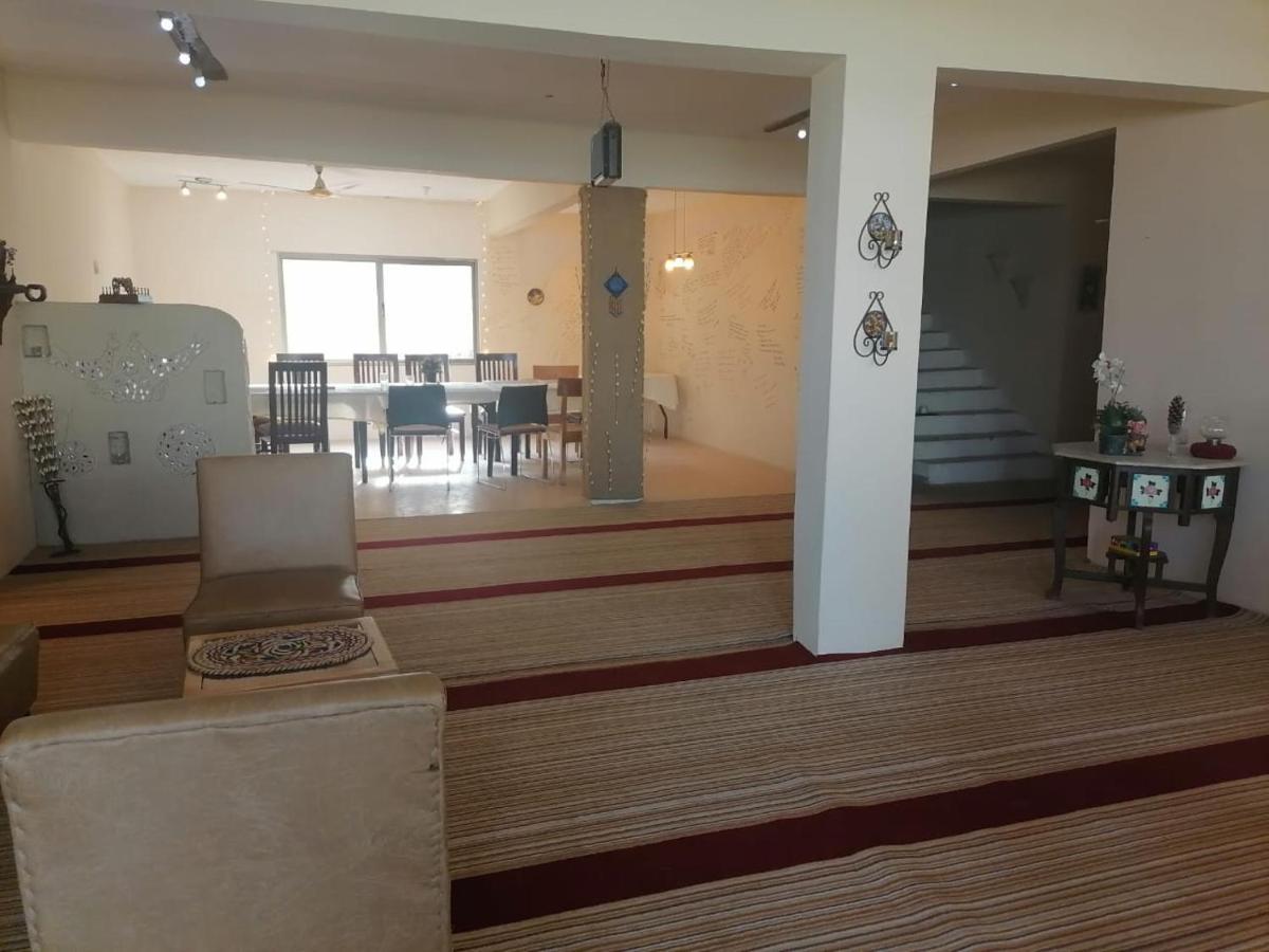 Indus View Hotel Skardu Ngoại thất bức ảnh