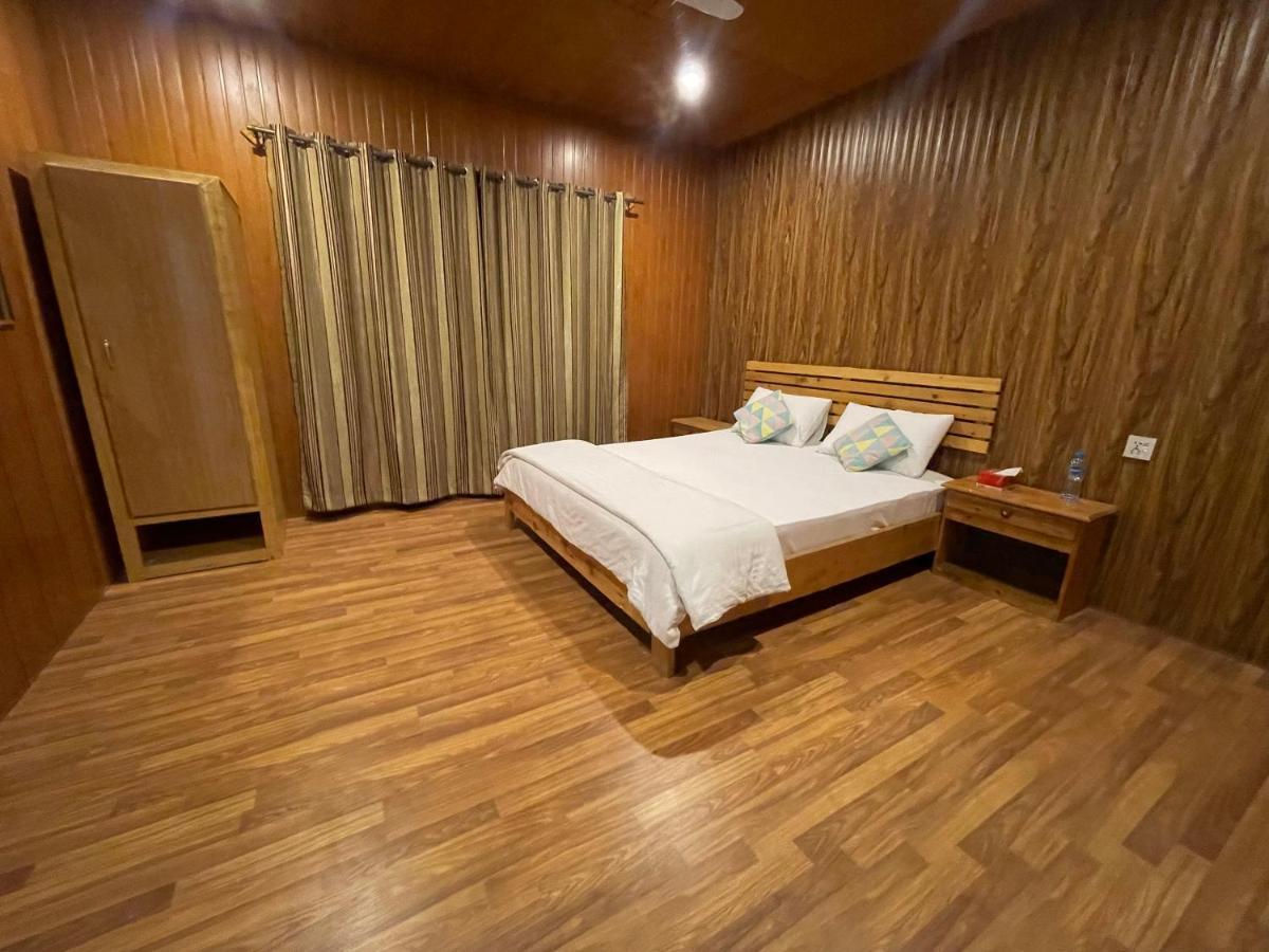 Indus View Hotel Skardu Ngoại thất bức ảnh